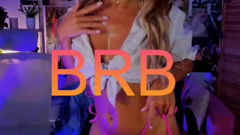 Divine Sarah NONUDE model online show from October 18, 11:25 am