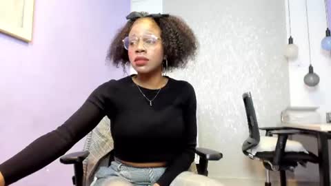 Sarahi pusey online show from August 8, 1:10 pm