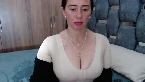 Lia online show from February 25, 7:38 pm