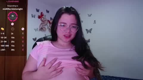 Snapshot of sarahros1 chatting on January 17, 5:32 am Sarah online show from January 17, 5:32 am