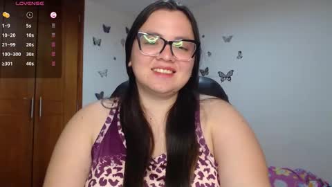 Snapshot of sarahros1 chatting on September 12, 4:36 am Sarah online show from September 12, 4:36 am