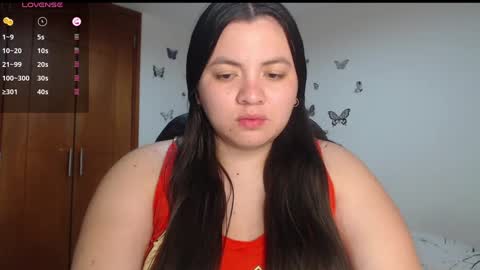 Snapshot of sarahros1 chatting on October 10, 4:07 am Sarah online show from October 10, 4:07 am