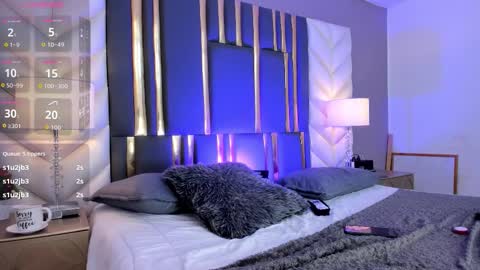 Sara Jonnes online show from September 12, 1:35 pm