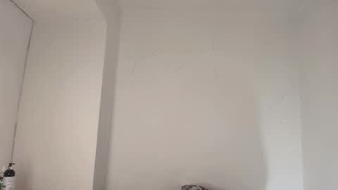 Sara  online show from February 12, 12:42 pm