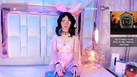 Snapshot of saramartini2 chatting on October 20, 6:51 am sara  online show from October 20, 6:51 am