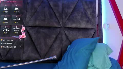  Sara  online show from November 26, 7:43 pm