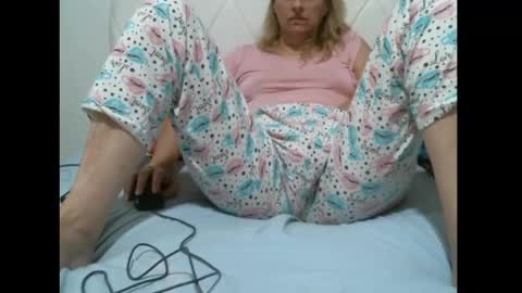 sarasexx33 online show from January 21, 5:27 am