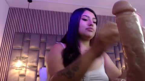 sarastonesx online show from July 9, 10:58 pm