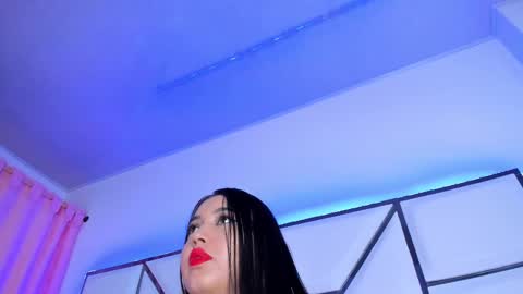 Snapshot of sarayroyse chatting on February 15, 7:17 pm Saray online show from February 15, 7:17 pm