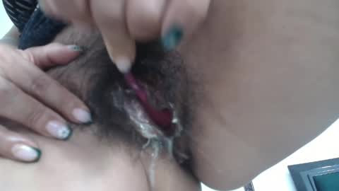 Sara online show from April 8, 6:11 pm