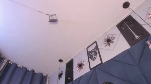 Sara  online show from February 28, 5:15 am