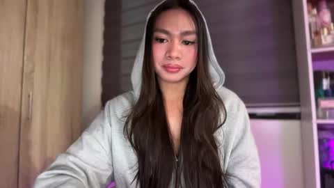 Sasha online show from April 17, 5:32 am