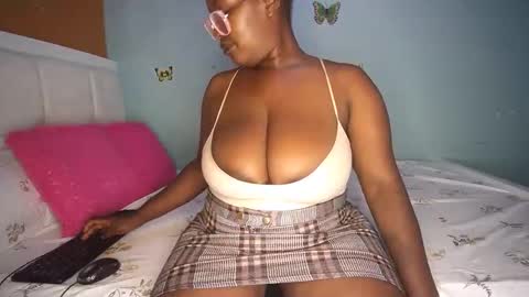 Spicyd online show from February 15, 6:06 pm