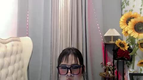 sassy_tinaxx online show from December 4, 8:52 pm