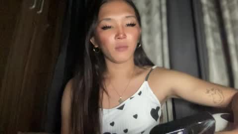 Sassygirl online show from April 8, 10:40 am