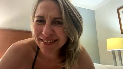 Sassyella online show from December 6, 3:46 am