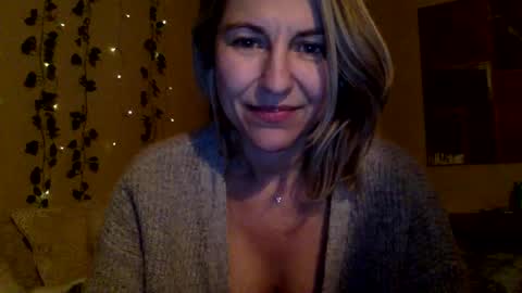 Sassyella online show from March 8, 10:43 am