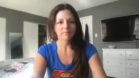 sassynsweetmilf online show from October 31, 3:23 pm