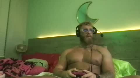 sassytess online show from March 20, 12:37 am