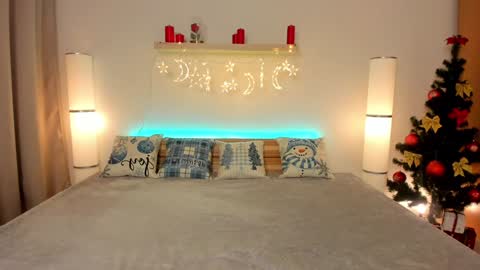 Sati online show from December 8, 11:51 pm