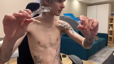 Satoshi online show from March 9, 10:25 pm