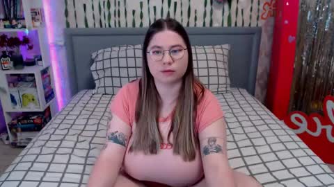 Stacy online show from April 16, 5:07 am