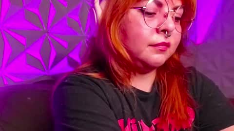 Gina George online show from September 19, 1:54 am