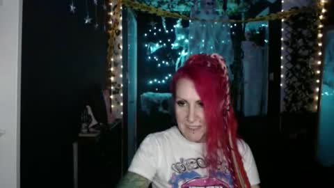 SaucySky online show from October 13, 8:55 pm