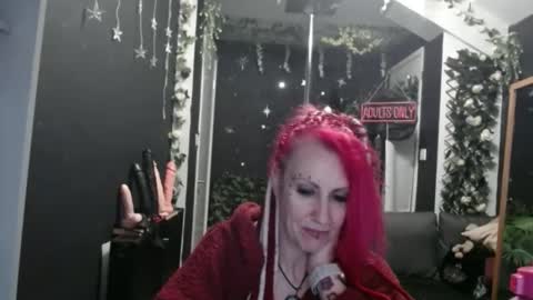 SaucySky online show from March 1, 8:51 am