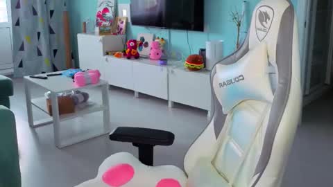 Ariel online show from February 24, 2:36 am