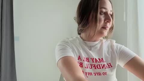 Wild influence online show from April 19, 12:17 pm