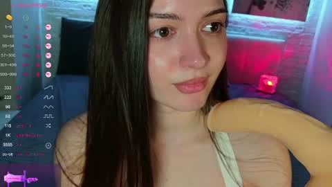 savannah_h online show from August 5, 8:50 pm