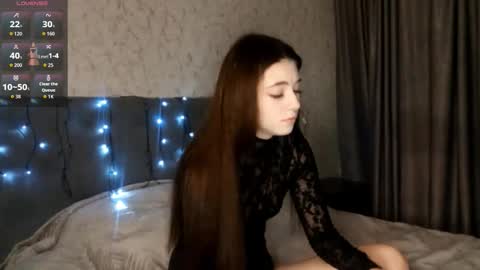 Sophie online show from November 12, 1:46 pm