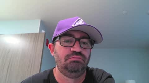 savoryribeye26 online show from July 24, 2:31 am