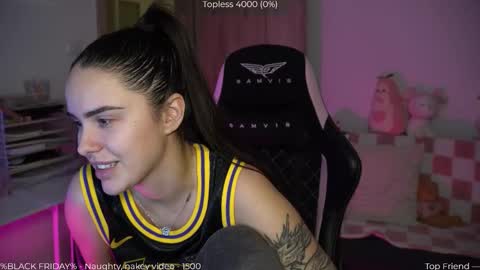 Naomi online show from November 29, 3:52 pm