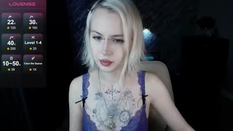 Anges online show from November 13, 1:19 am