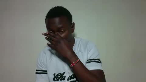 saylich online show from March 3, 1:51 pm