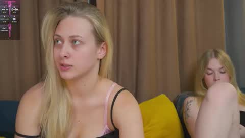 Hello guys our name is Emily Nicole Alice. We are very funny and love to spend time well online show from November 9, 6:21 pm