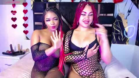 scarlet and roxane online show from February 28, 1:04 pm