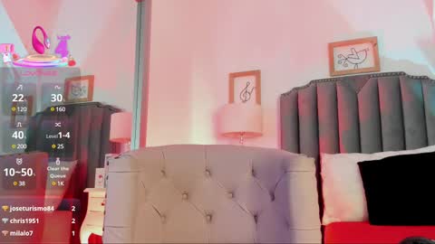              online show from March 3, 2:39 pm