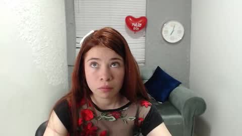 scarlethsexy69 online show from October 2, 12:48 pm