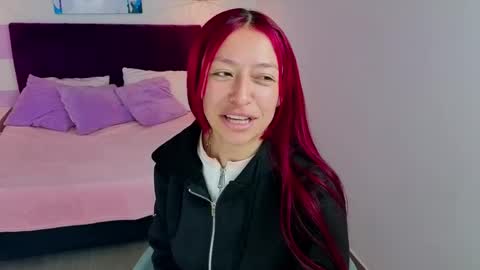 Scarlett online show from April 13, 1:26 pm