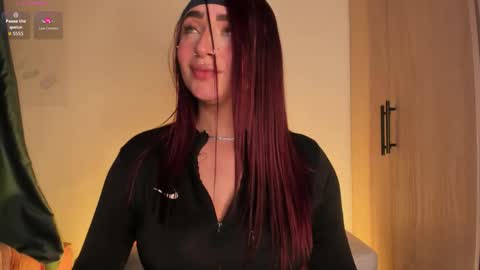 SCARLETT COLLINS online show from January 16, 4:21 am