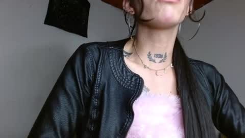 scarlet online show from April 4, 3:57 am