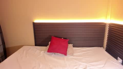 scarlett_enjoy1 online show from December 13, 7:53 pm