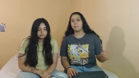 Scarlett and Jazmin online show from July 28, 8:34 pm