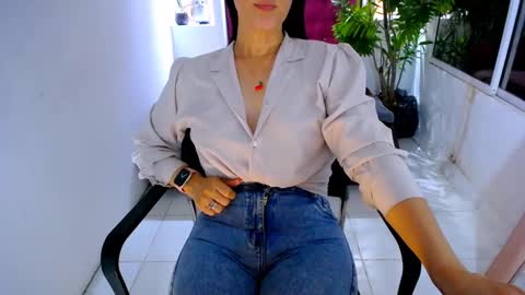 scarlet online show from September 24, 12:23 pm