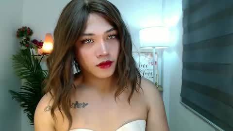 Snapshot of scarlett_sofia69 chatting on October 22, 10:51 am online show from October 22, 10:51 am