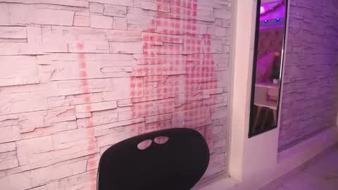 Scarlett online show from December 18, 11:56 am