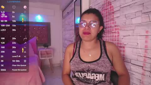 Scarlett online show from December 12, 1:17 pm